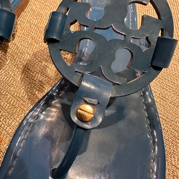 Tory Burch Women’s Miller Patent Sandals - Picture 3 of 4